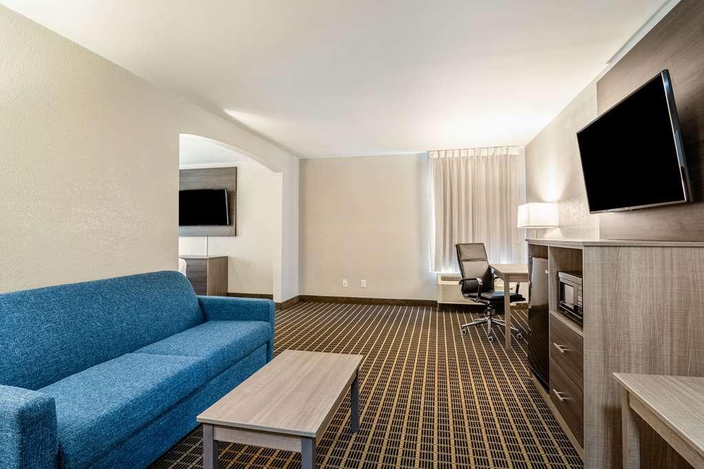 Clarion Pointe South Boston - Danville East Pokoj fotografie